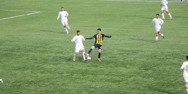 Ağrı 1970 spor dolu dizgin devam ediyor