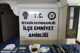 Screenshot_20250211_214402_Samsung Internet~2