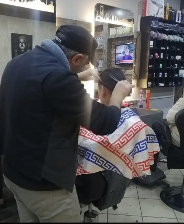 Ağrı'da erkek kuaförlerinde saç ve sakal kesim fiyat tarifesi güncellendi