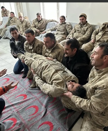 Ağrıda güvenlik korucularına afad tarafından arama ve kurtarma eğitimi 