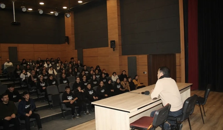 Engelliler İçin farkındalık semineri düzenlendi