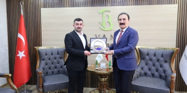 Başkan yıldırım ve yönetiminden van ticaret borsasına ziyaret 