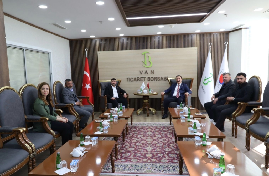 Başkan yıldırım ve yönetiminden van ticaret borsasına ziyaret 