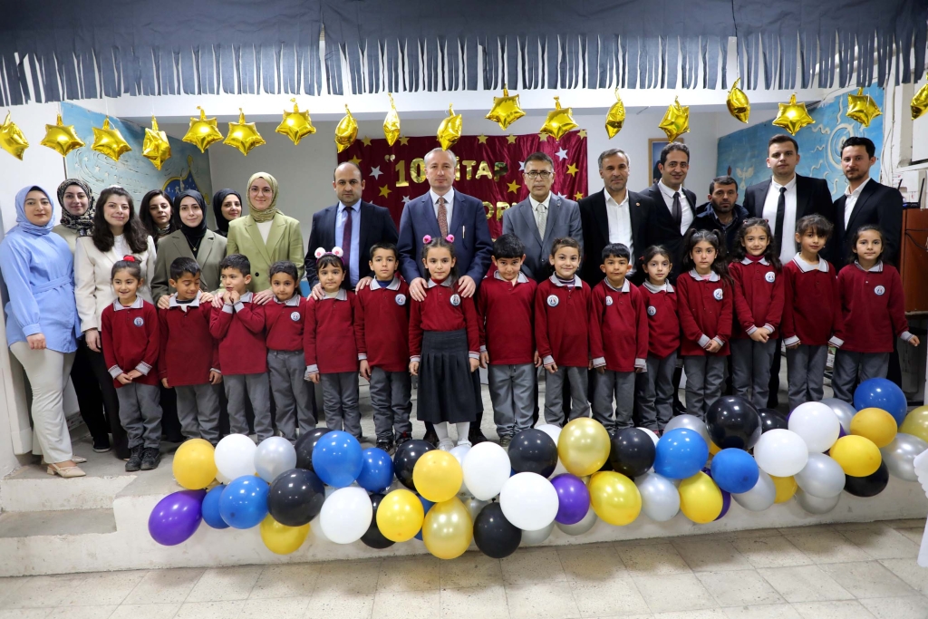 Minik Öğrencilerin kitap sevgisi bilgi yarışmasına taşındı