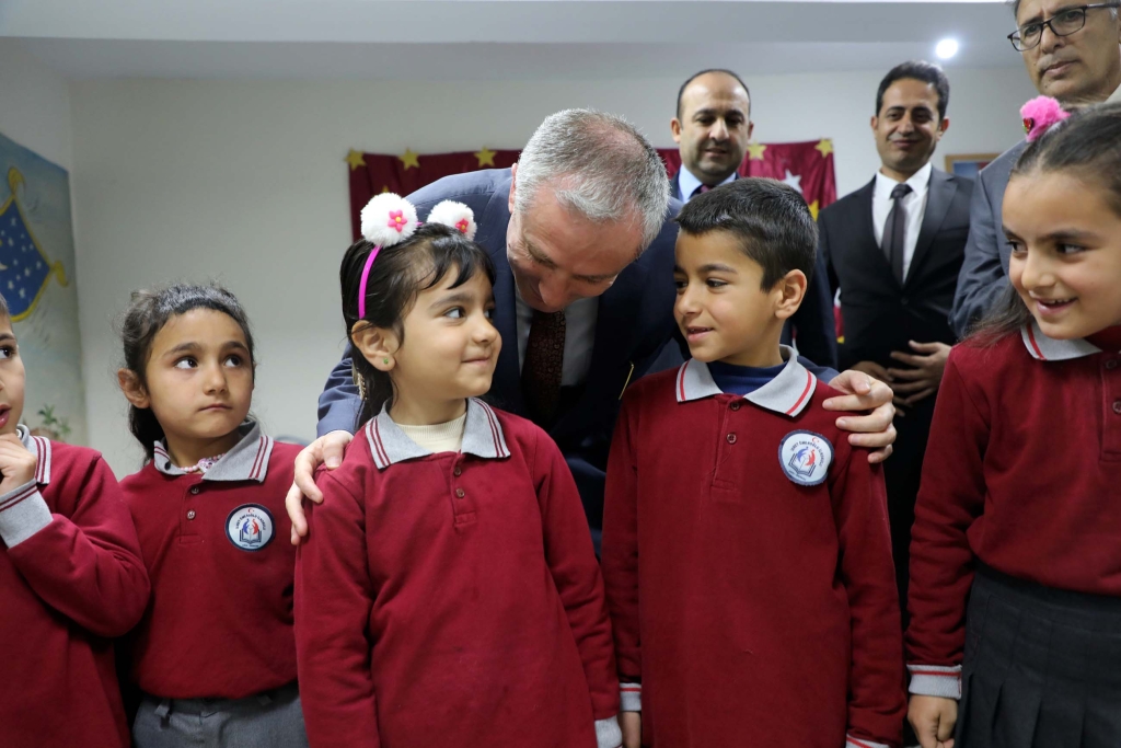 Minik Öğrencilerin kitap sevgisi bilgi yarışmasına taşındı