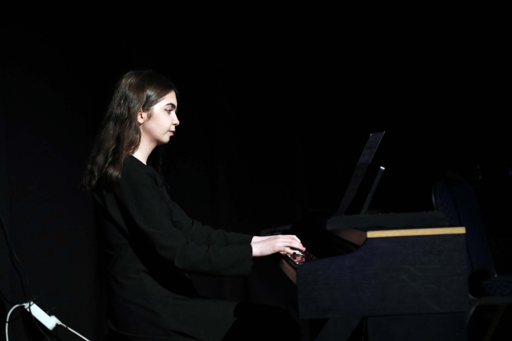 Ağrı’da güzel sanatlar lisesi Öğrencilerinden klasik müzik konseri