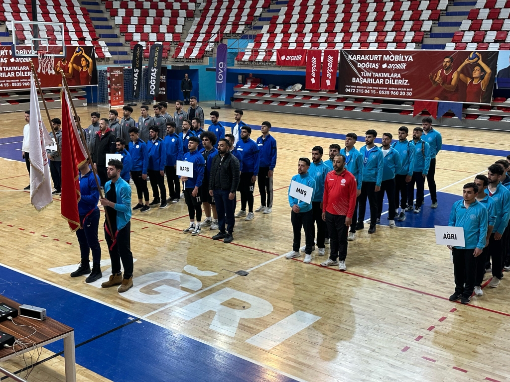 Yurt lig basketbol heyecanı ağrı'da Başladı