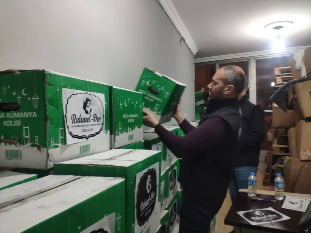 Ağrı rahmet-der, 3500 aileye ramazan sevinci yaşattı