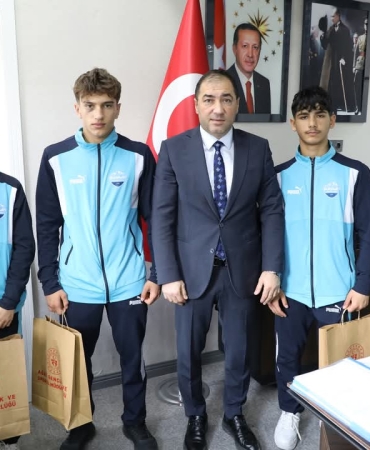 Ağrılı güreşçilerden türkiye Şampiyonalarında büyük başarı