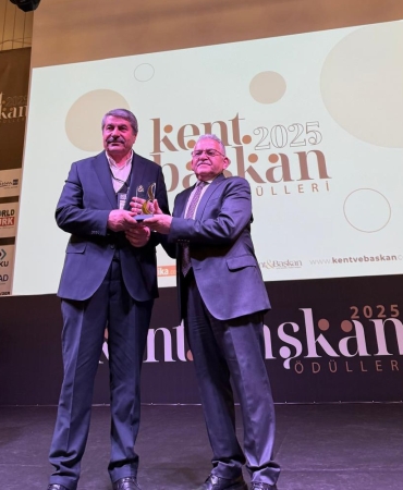 Başkan taşkın’a hizmet Ödülü