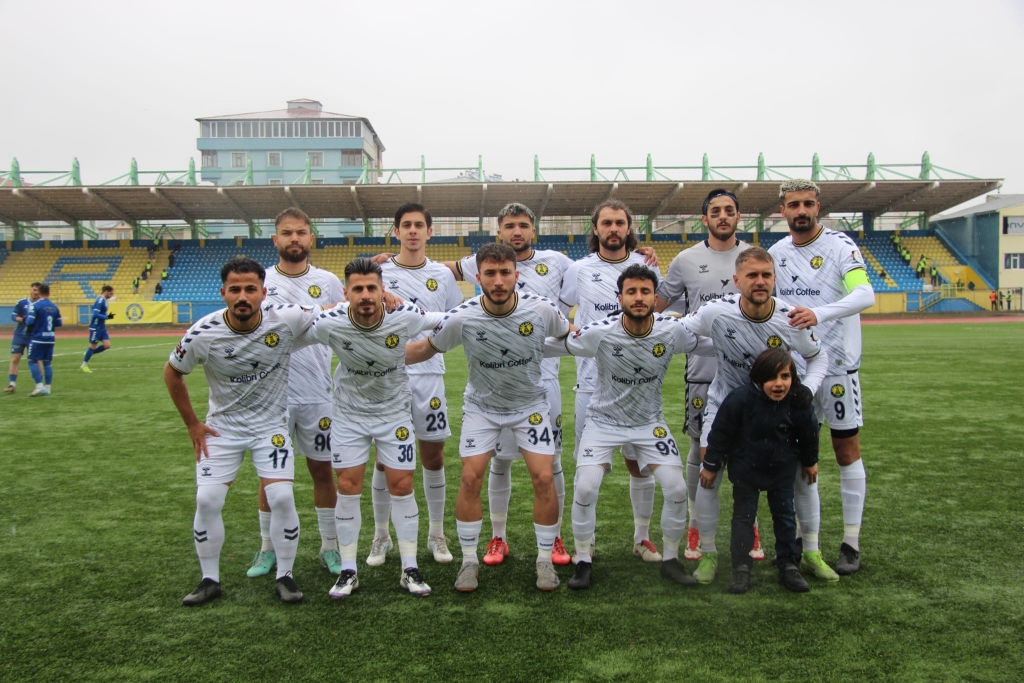 Kolibri ağrı 1970 spor evinde berabere kaldı 