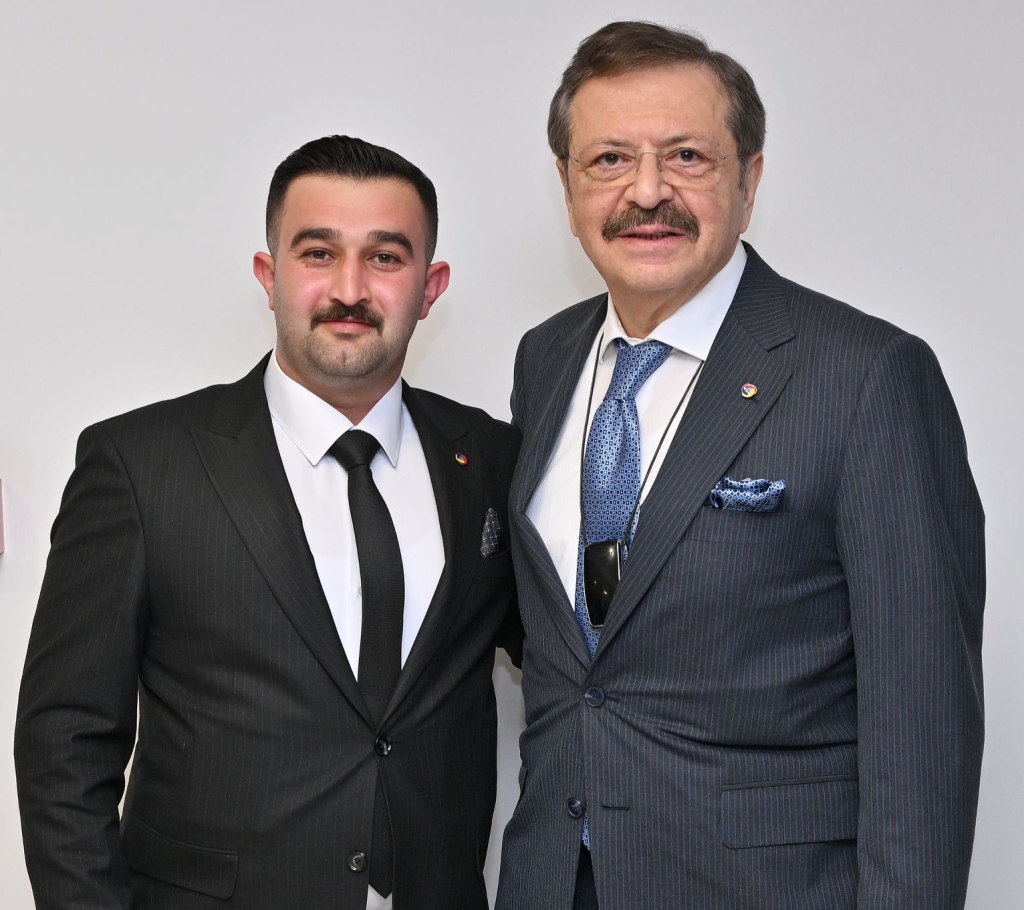 Başkan yıldırım, ağrı'nın İhtiyacı Olan Zahireciler Sitesinin Projesini Sundu