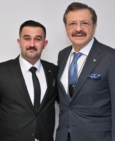 Başkan yıldırım, ağrı'nın İhtiyacı olan zahireciler sitesinin projesini sundu