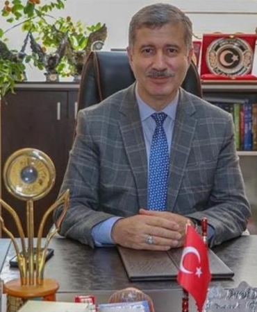 AİÇÜ rektörü prof. Dr. İlhami gülçin oldu