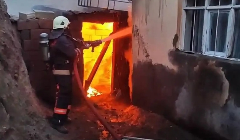 Doğubayazıt'da yangın paniği