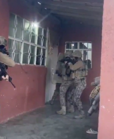 Ağrı'da göçmen kaçakçılığına darbe