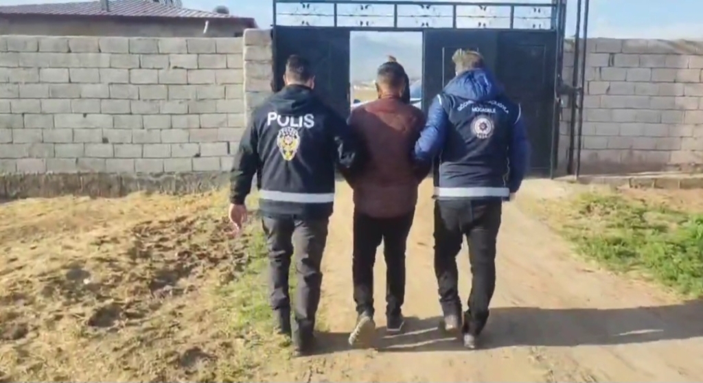 Ağrı'da Göçmen Kaçakçılığına Darbe