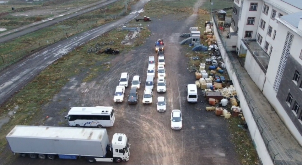 3 İlçede uyuşturucu operasyonu