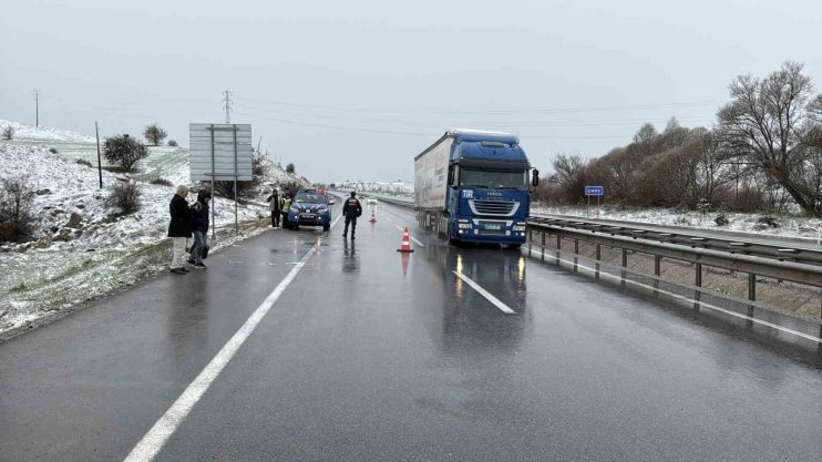 Nişan merasimine gelen aile kaza yaptı: 2’si ağır 3 yaralı