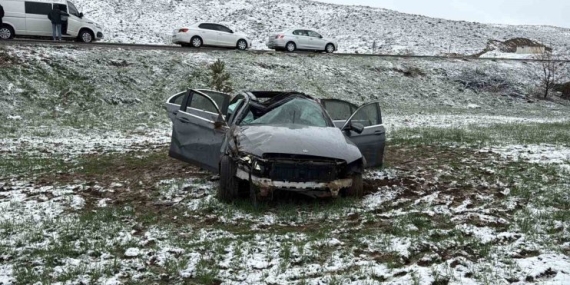 Nişan Merasimine Gelen Aile Kaza Yaptı: 2’si Ağır 3 Yaralı