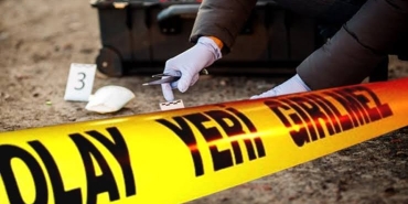 Adliye Önünde bıçaklı ve silahlı kavga 1 kişi ağır yaralı