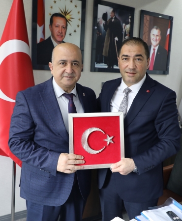 Karate milli takımından Çelebi’yi teşekkür ziyareti