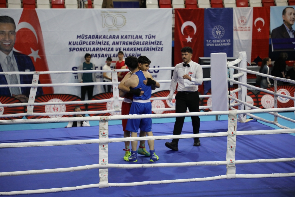 Genç erkekler türkiye ferdi boks Şampiyonası” ağrı'da Başladı