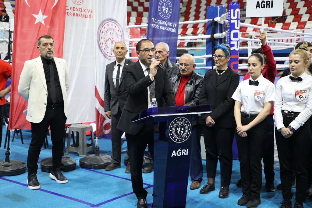 Genç erkekler türkiye ferdi boks Şampiyonası” ağrı'da Başladı