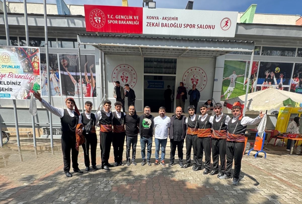 Ağrı cumhuriyet anadolu lisesi
