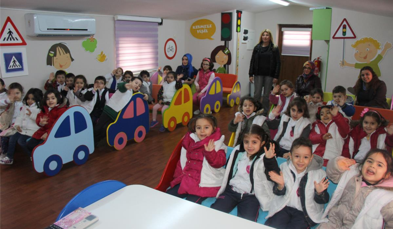 Trafik eğitimi ile diyadin'de güvenli yollar