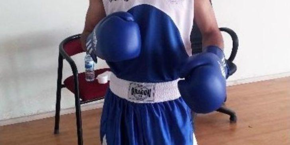 Ağrılı Boksör Şampiyonluğa Ulaşmak İçin Mücadele Ediyor