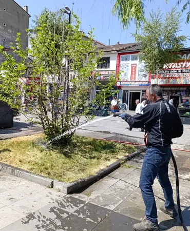 Ağrı belediyesi yaz sıcakları İçin sulama Önlemleri