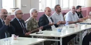 Ağrı valisi taziye ziyareti ile destek oldu