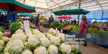 Meydan sebze pazarı: Çocukların emek verdiği yer