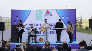 Ağrı Mezuniyet Töreni: Küçük Öğrenciler Duygusal Vedalar