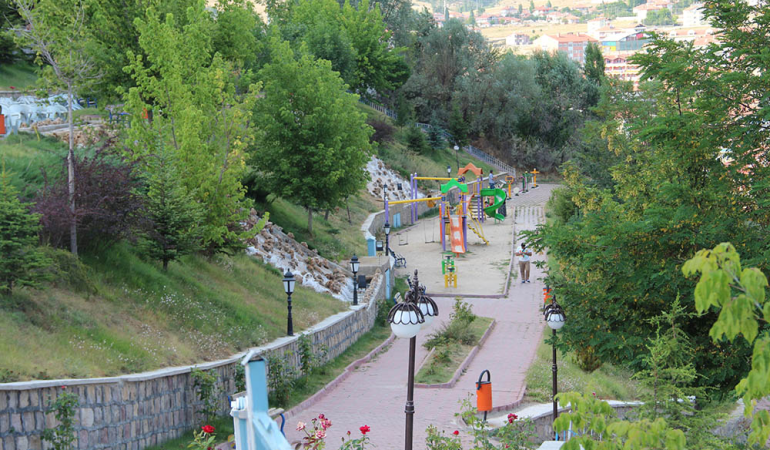 Ağrı yeşil alan Çalışmaları ile estetik kazanıyor