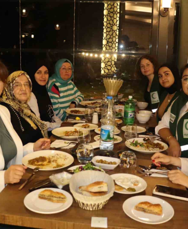 Yeşilay gönüllüleri: bağımlılıkla mücadelede destek