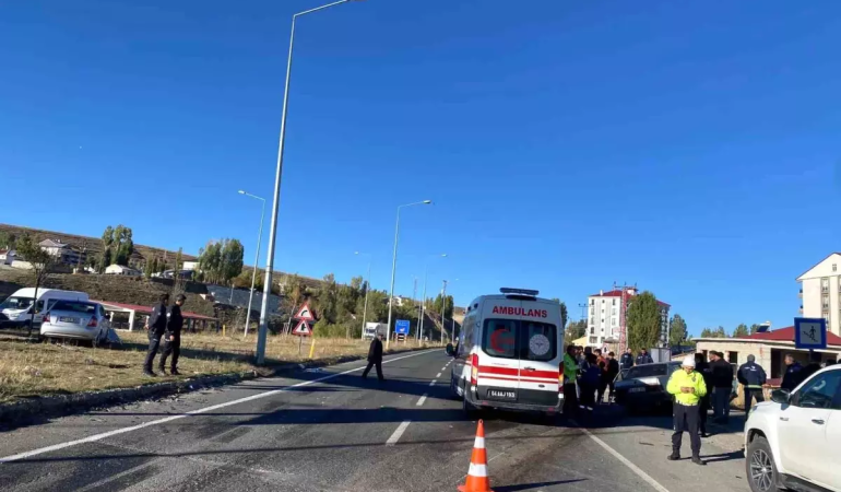 Ağrı trafik kazası: bayramda İki araç Çarpıştı