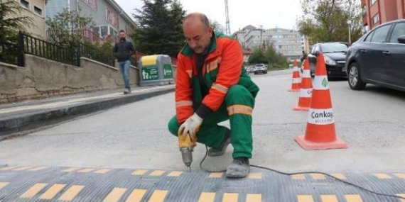 Eleşkirt Okul Çevresi Hız Kesici Uygulaması Tamamlandı