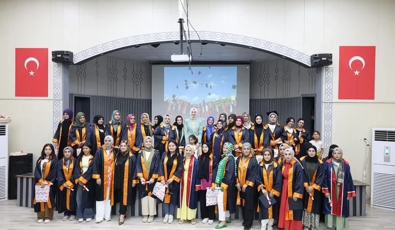 Ağrı anne akademisi mezuniyet töreni başarıyla gerçekleşti