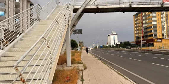 Ağrı Yaya Geçişleri Riskli Durumlar ve Çözüm Önerileri