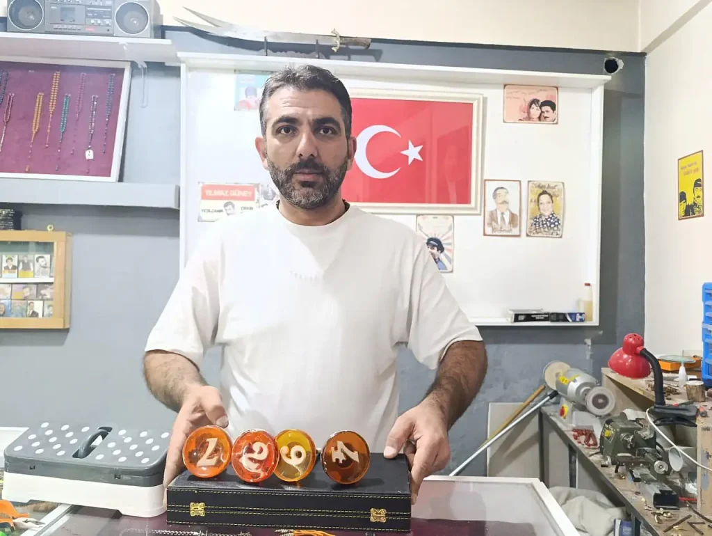 Ağrıda Kapı Kolları ile Tesbih Sanatı Yeniden Hayat Buluyor