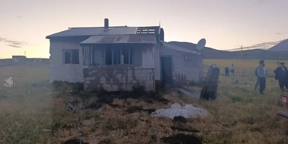 Eleşkirt Yangın Haberi Zamanında İtfaiye Müdahalesi