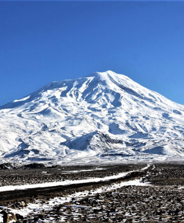 Ağrı dağı'nın eteklerinde Özel bir bahçe ziyareti