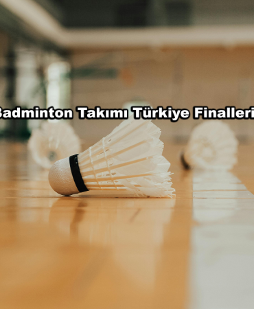 Ağrı erkek badminton takımı türkiye finallerine katılıyor