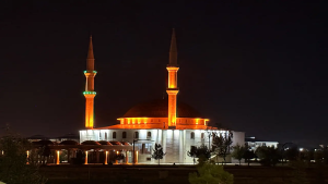 Ağrı İbrahim Çeçen Üniversitesi Camisi Gece Işıkları