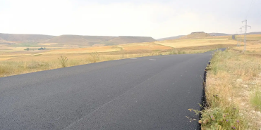 Diyadin köy yolu asfaltlama Çalışmaları devam ediyor