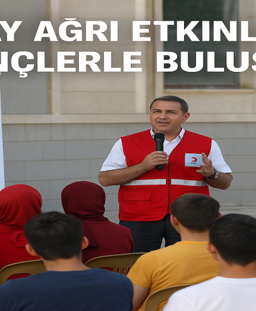 Kızılay ağrı eatkinliğinde gençlerle buluştu