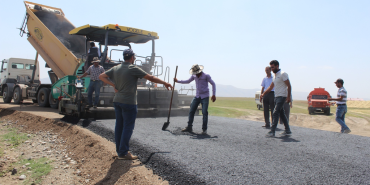 Diyadin köy yolları asfaltlama Çalışmaları İncelendi