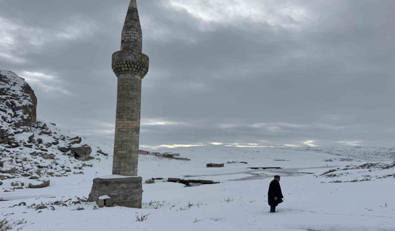Yazıcı barajı akşamı: huzurlu bir yaz kaçamağı